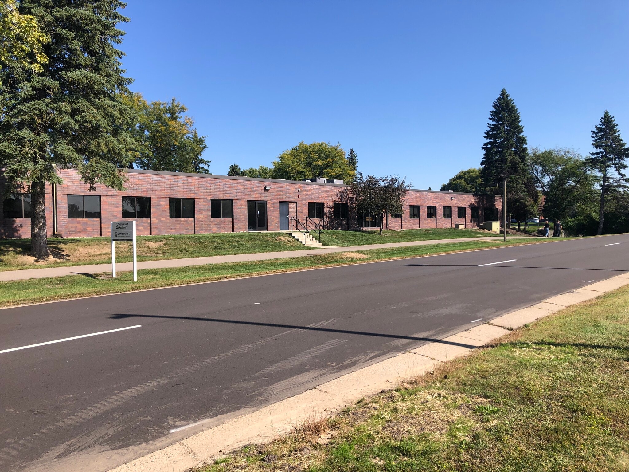 11100 W Bren Rd, Minnetonka, MN for Rent