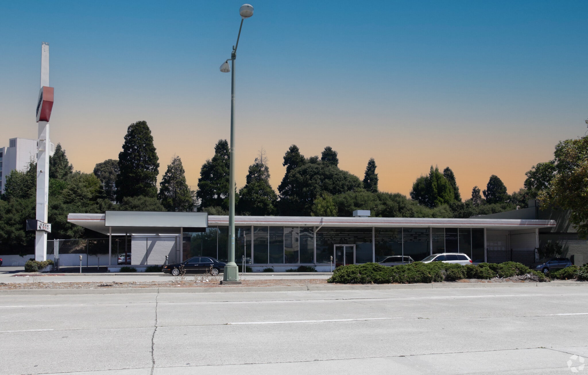 296 27th St, Oakland, CA for Sale