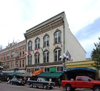 San Diego, CA Storefront Retail/Residential - 722-728 5th Ave San Diego, CA Storefront Retail/Residential - 722-728 5th Ave