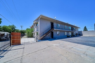 Santa Ana, CA Apartments - 2001 W Myrtle St