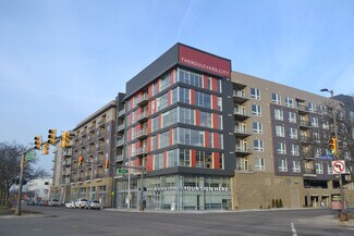 Detroit, MI Retail - 2911 W Grand Blvd