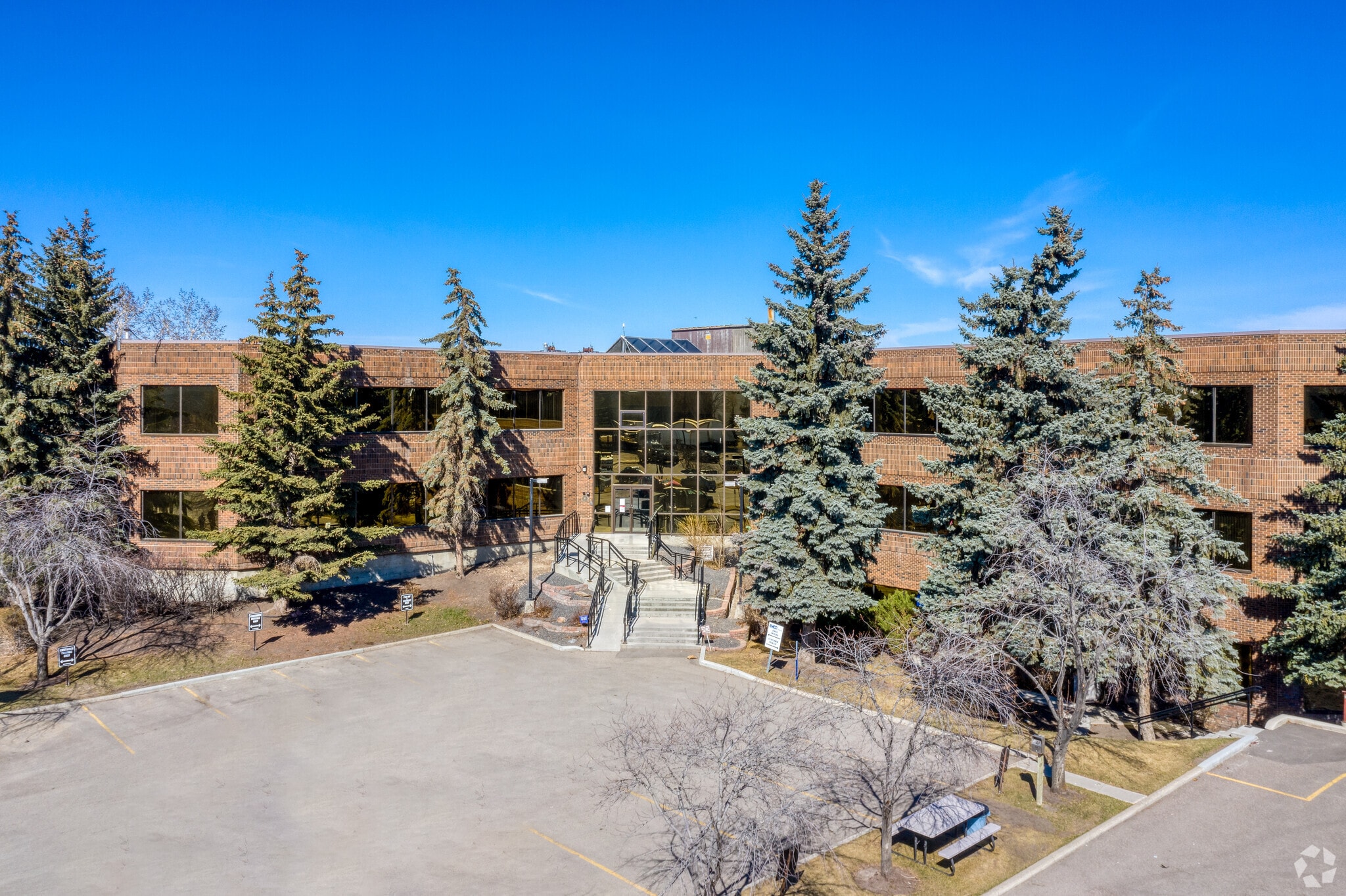 7100-7110 44 St SE, Calgary, AB for Rent