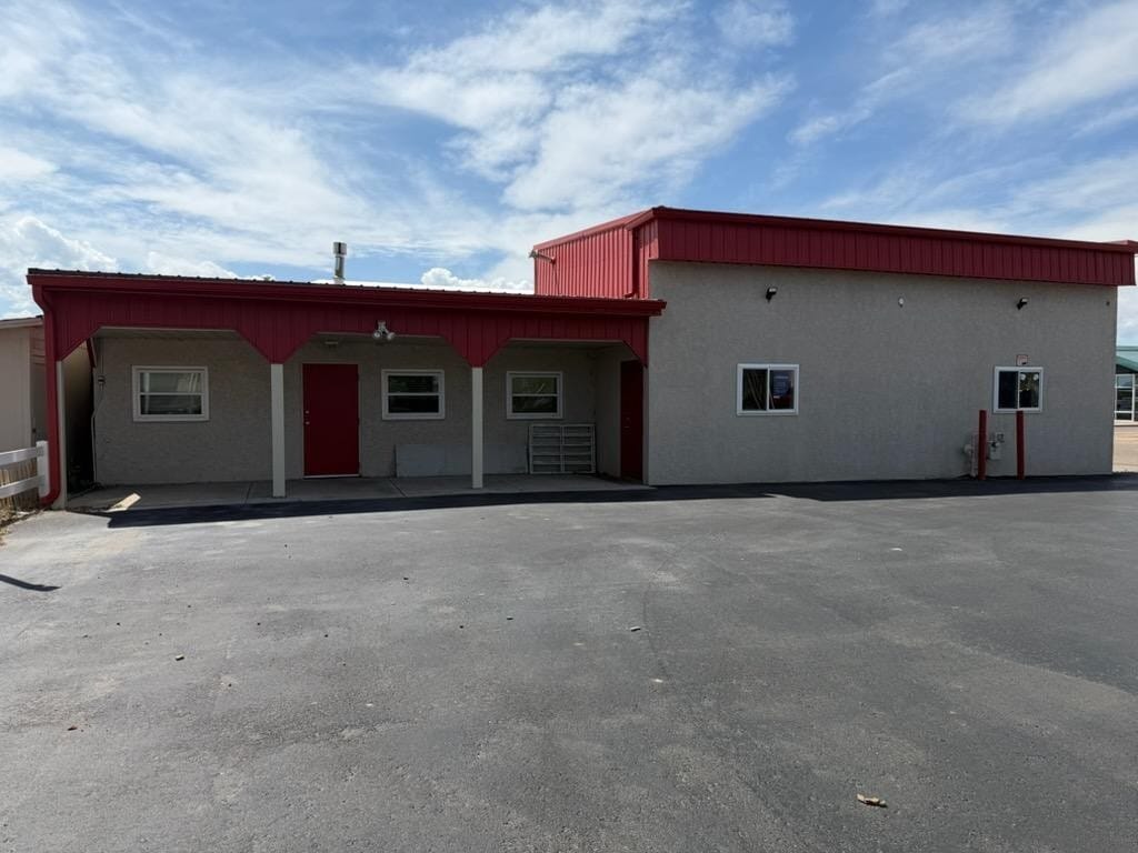 60 Bush St, Brighton, CO for Rent