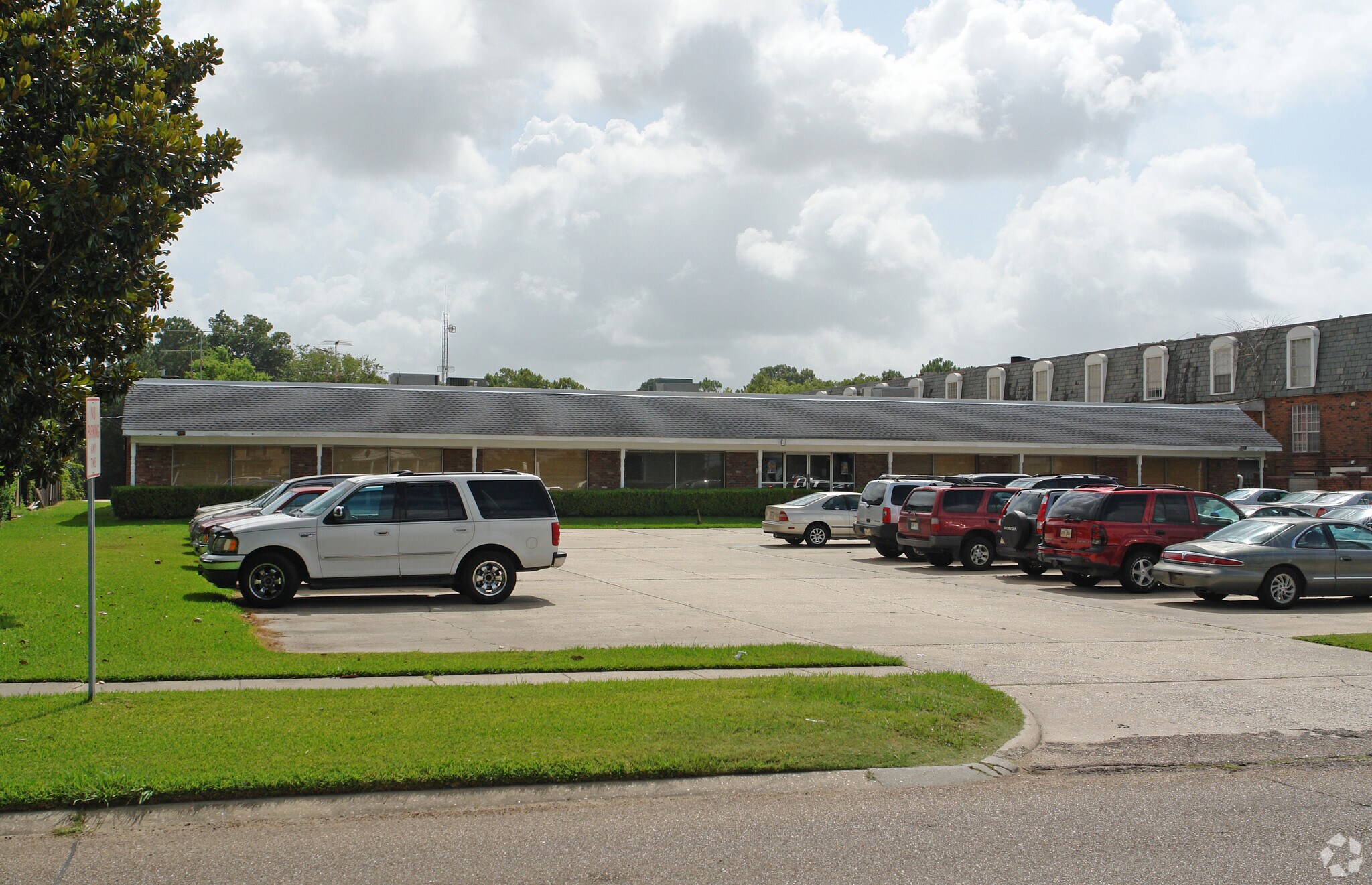 650 Wooddale Blvd, Baton Rouge, LA for Sale
