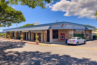 Honolulu, HI Retail - 1620 N School St