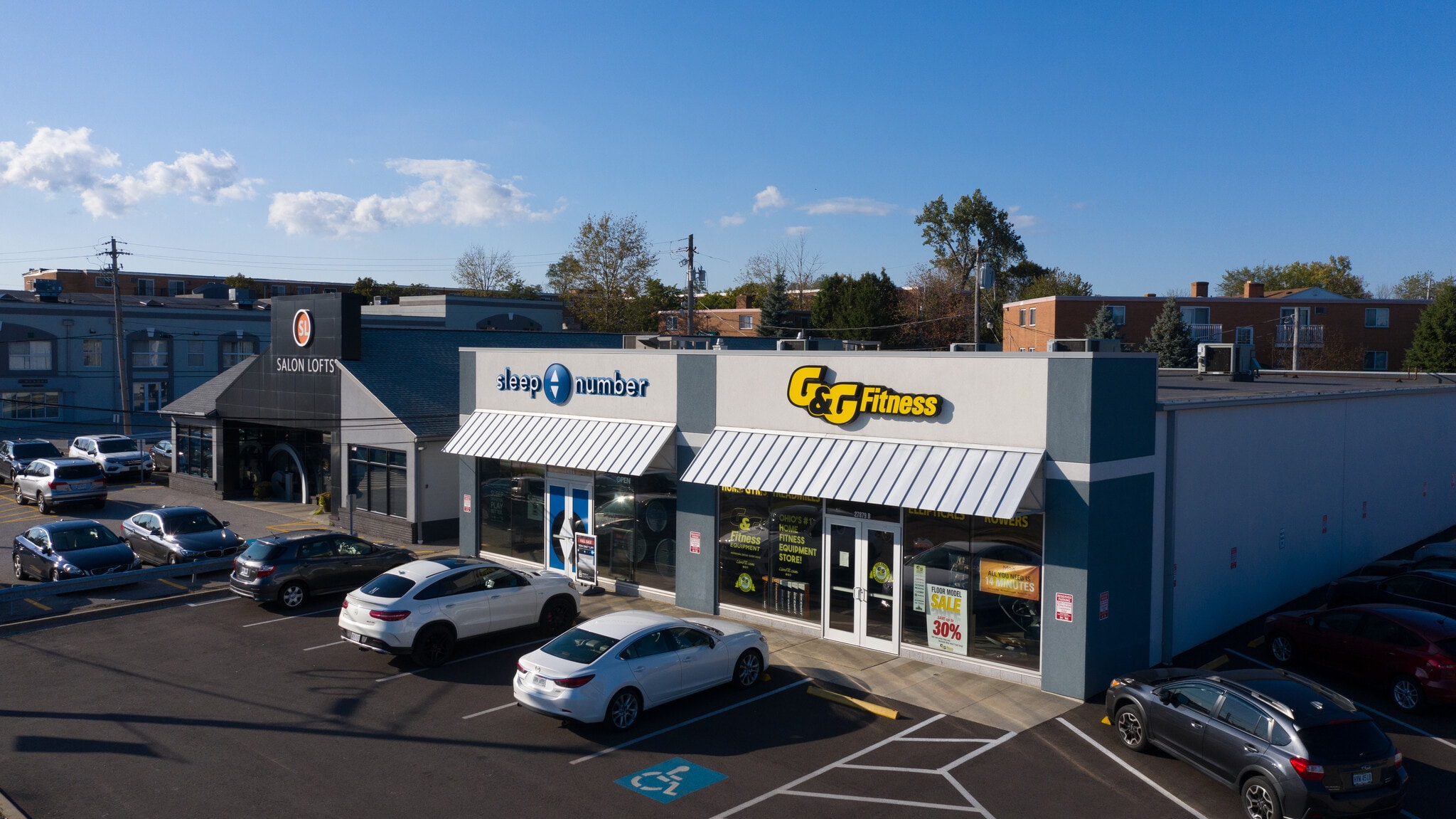 27879 Chagrin Blvd, Woodmere, OH for Rent