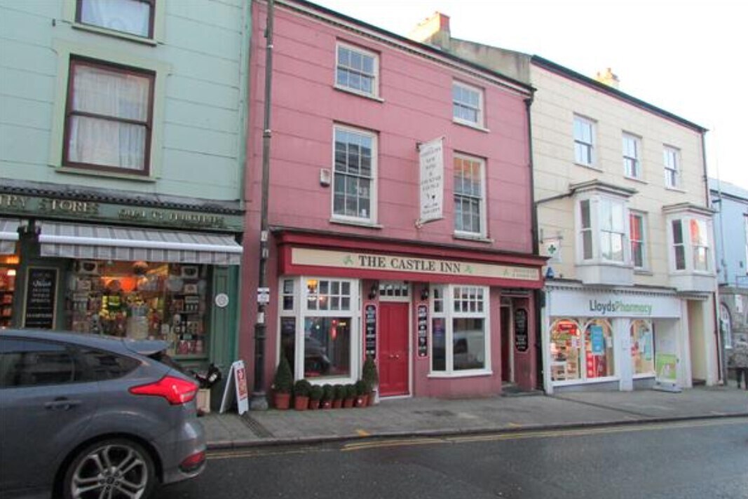 17 Main St, Pembroke, DYF for Sale