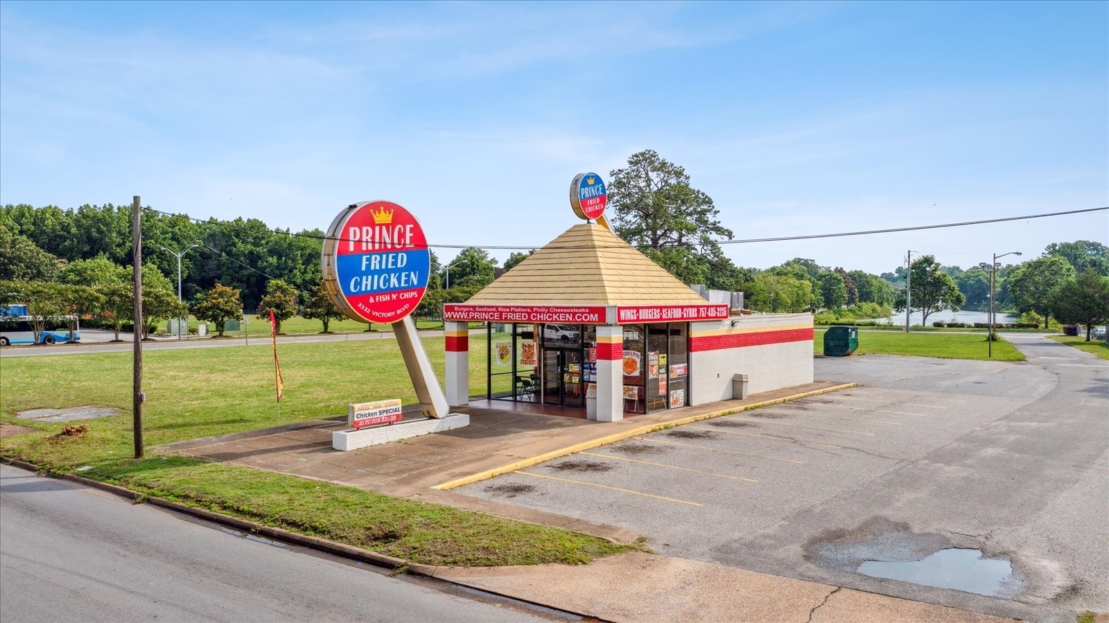 3332 Victory Blvd, Portsmouth, VA for Sale