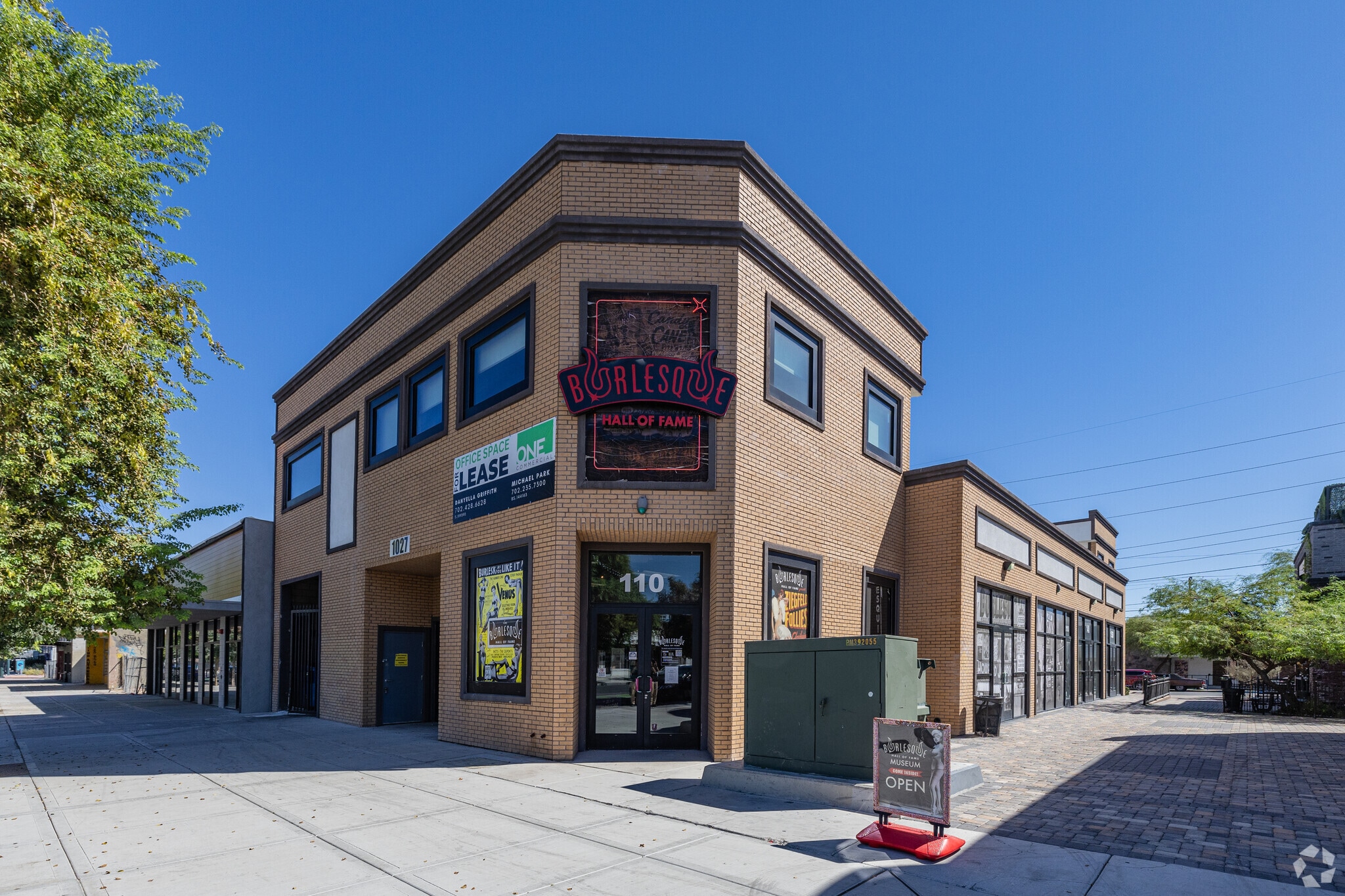 1027 S Main St, Las Vegas, NV for Rent