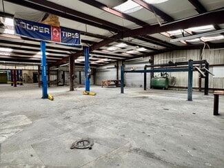 Jacksonville, FL Auto Repair - 6211 Blanding Blvd Jacksonville, FL Auto Repair - 6211 Blanding Blvd