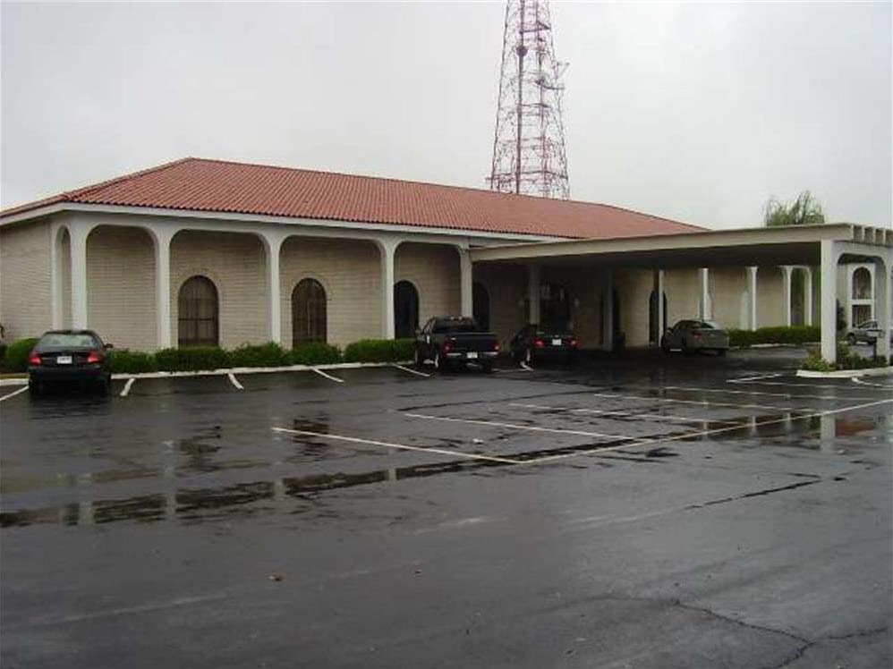 951 GA Highway 42 N, Forsyth, GA for Rent