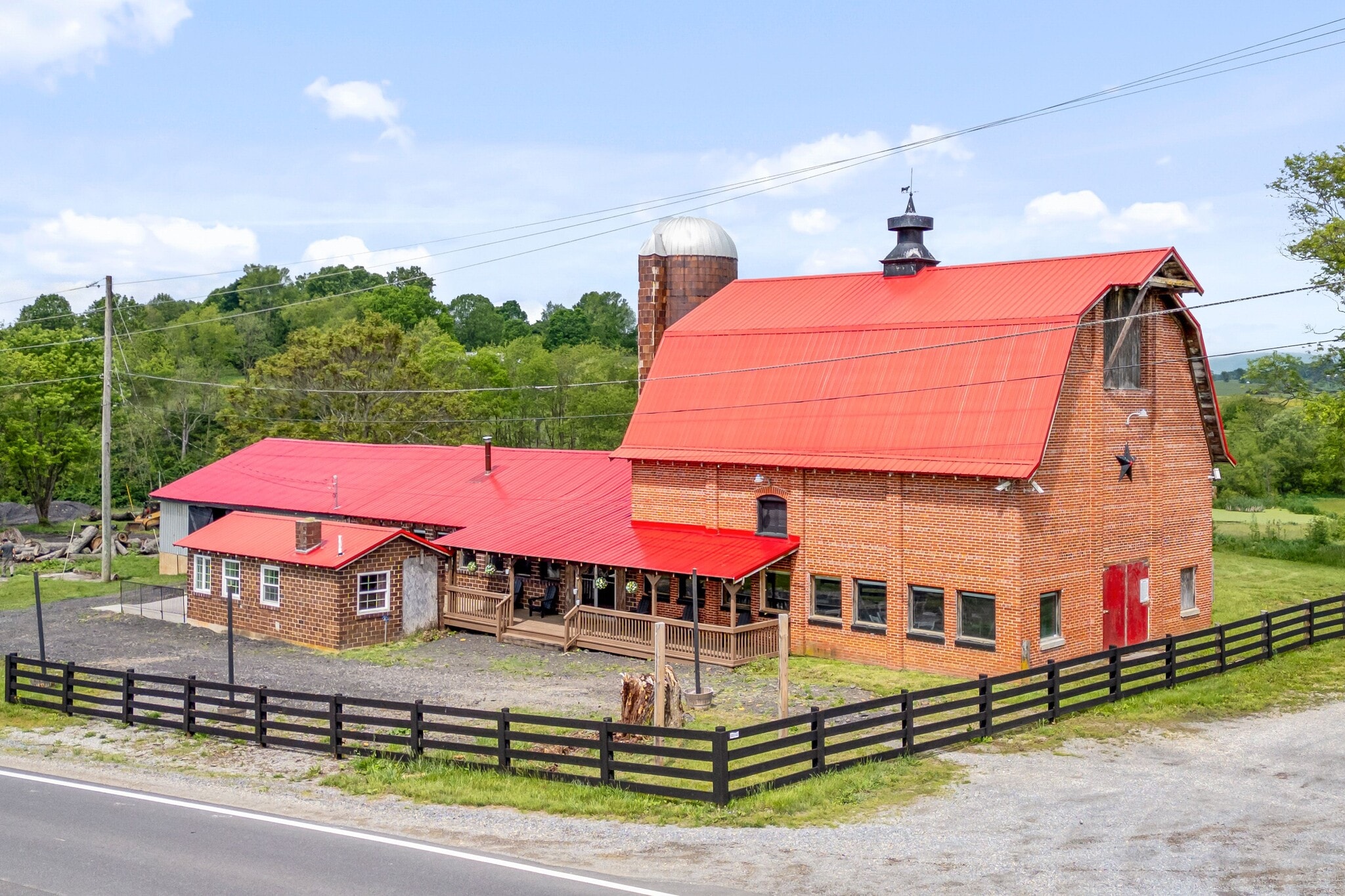 4241 Lee Hwy, Pulaski, VA for Sale