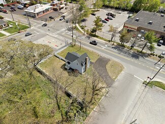 Kings Park, NY Office/Residential - 749 E Main St