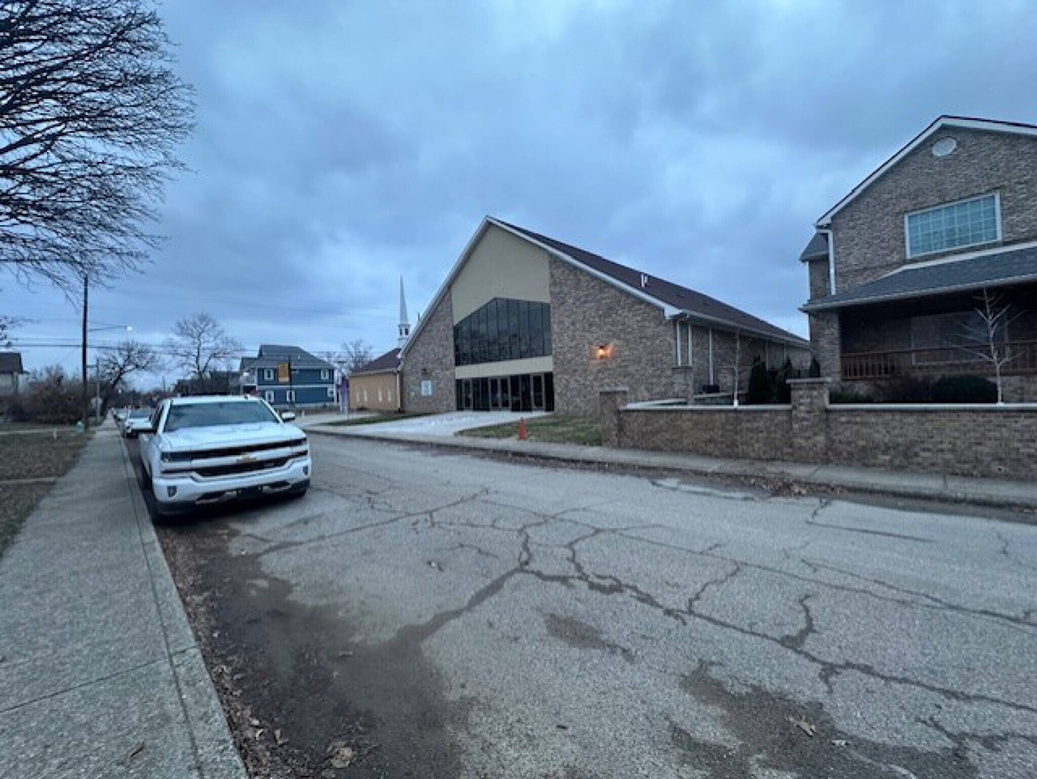 1831 Bellefontaine St, Indianapolis, IN for Sale