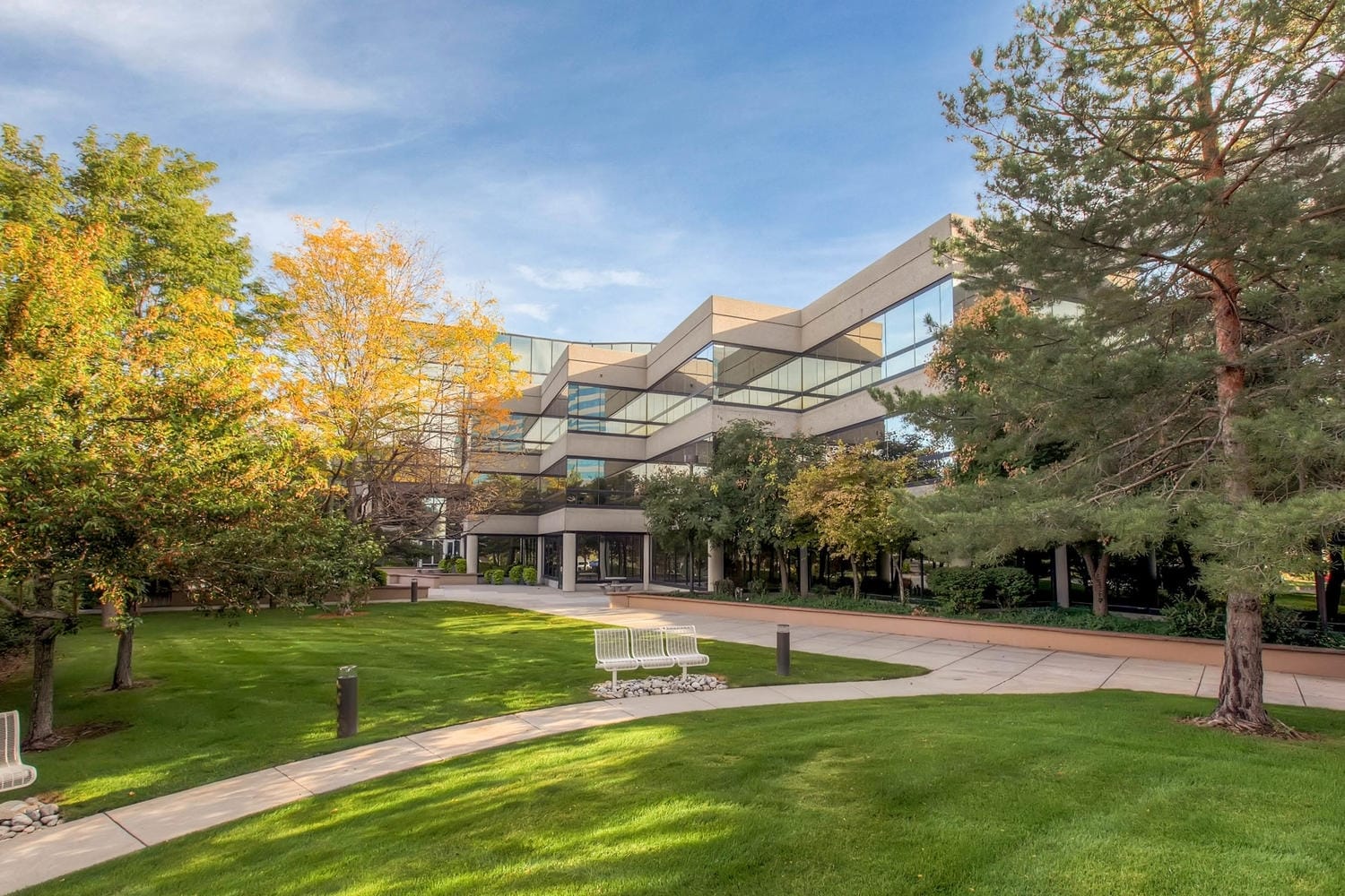 8300 E Maplewood Ave, Greenwood Village, CO for Rent