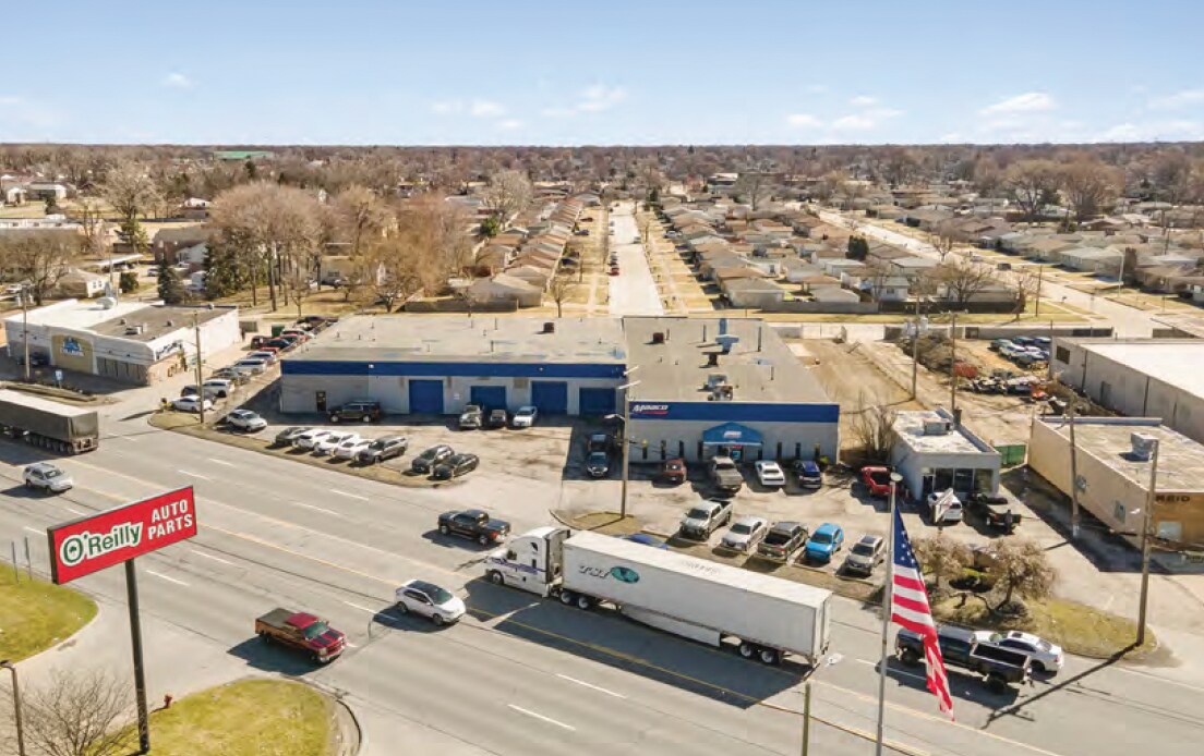 28460 Groesbeck Hwy, Roseville, MI for Sale