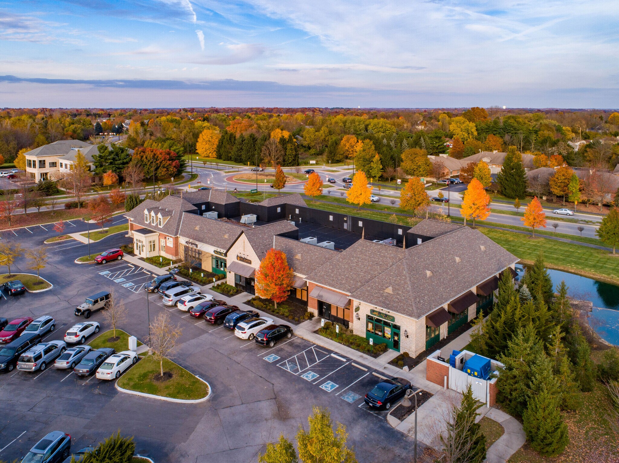 6695-6755 Avery-Muirfield Dr, Dublin, OH for Rent