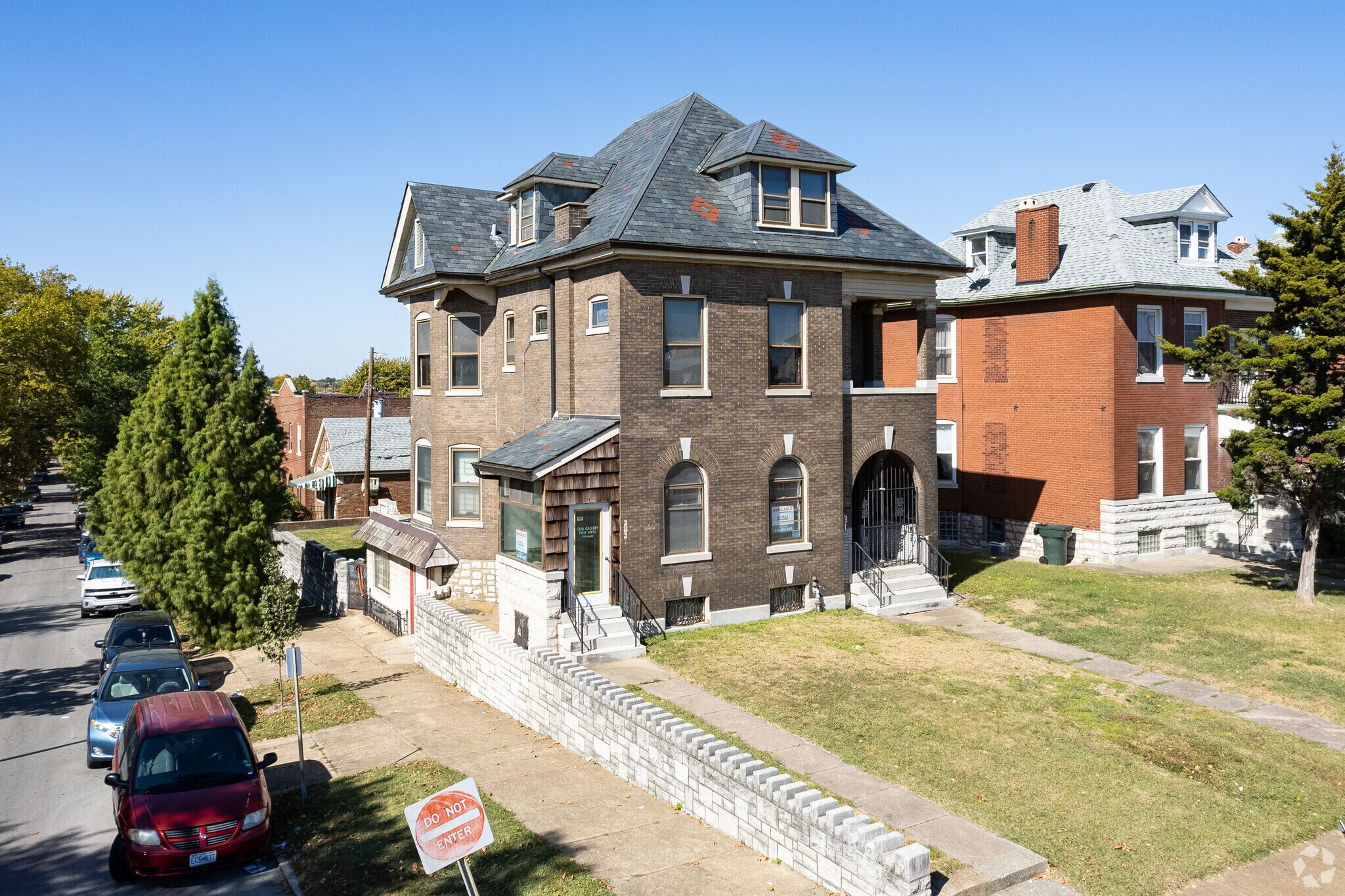 3831 S Grand Blvd Saint Louis, MO 63118 Retail Property for Sale on