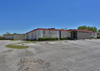 Bedford, TX undefined - 820 Uptown Blvd