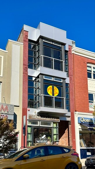Asbury Park, NJ Storefront Retail/Office - 705 Cookman Ave