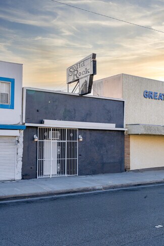 Los Angeles, CA undefined - 11123 S Western Ave