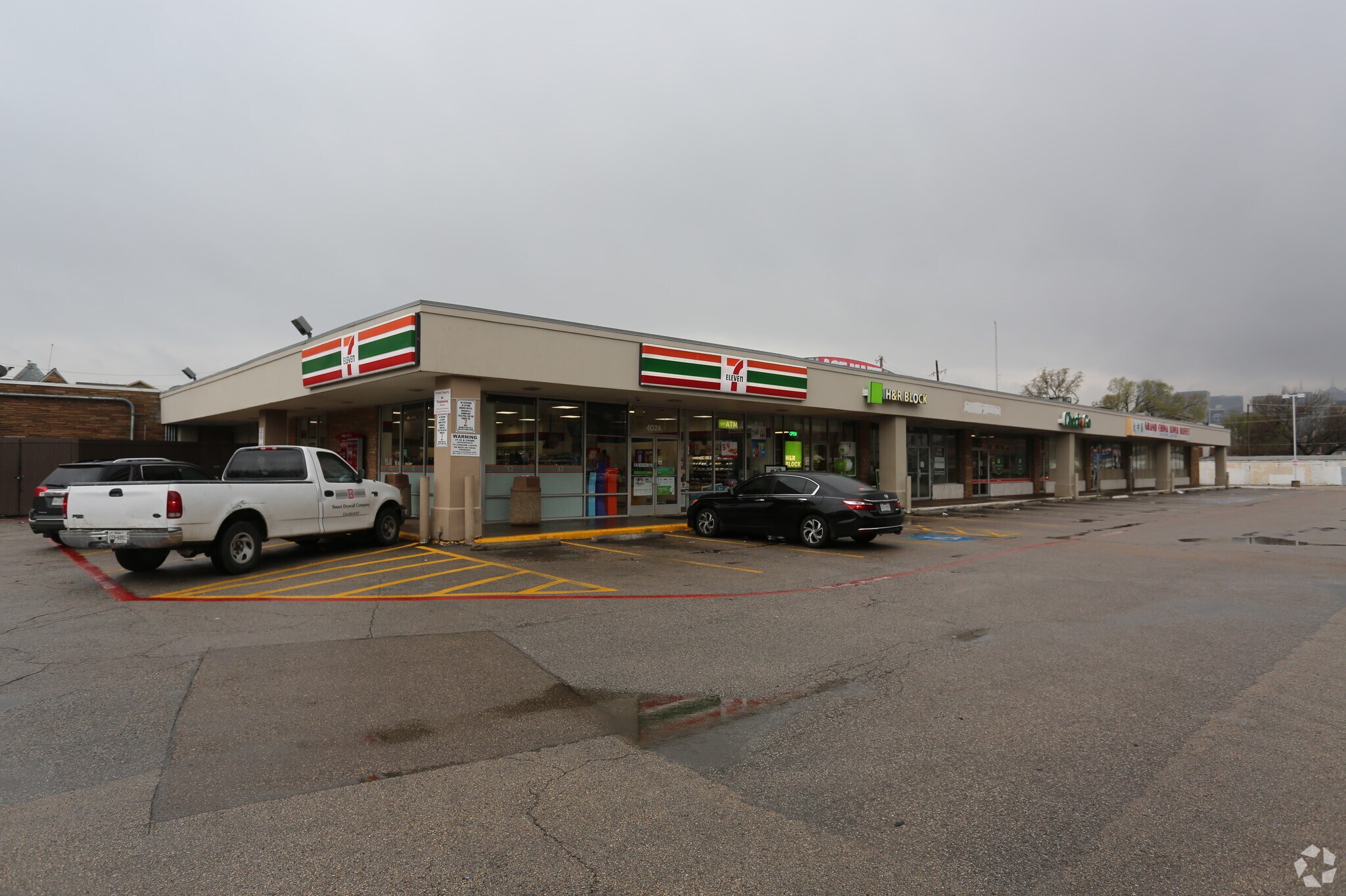 4000 Ross Ave, Dallas, TX for Rent