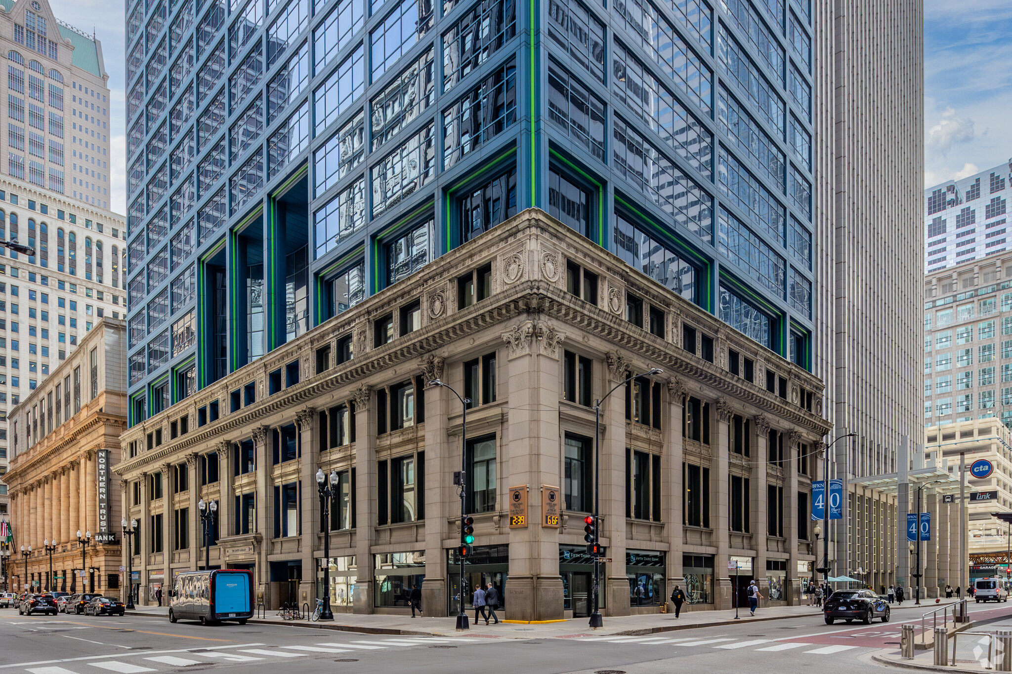 10 S LaSalle St, Chicago, IL for Rent