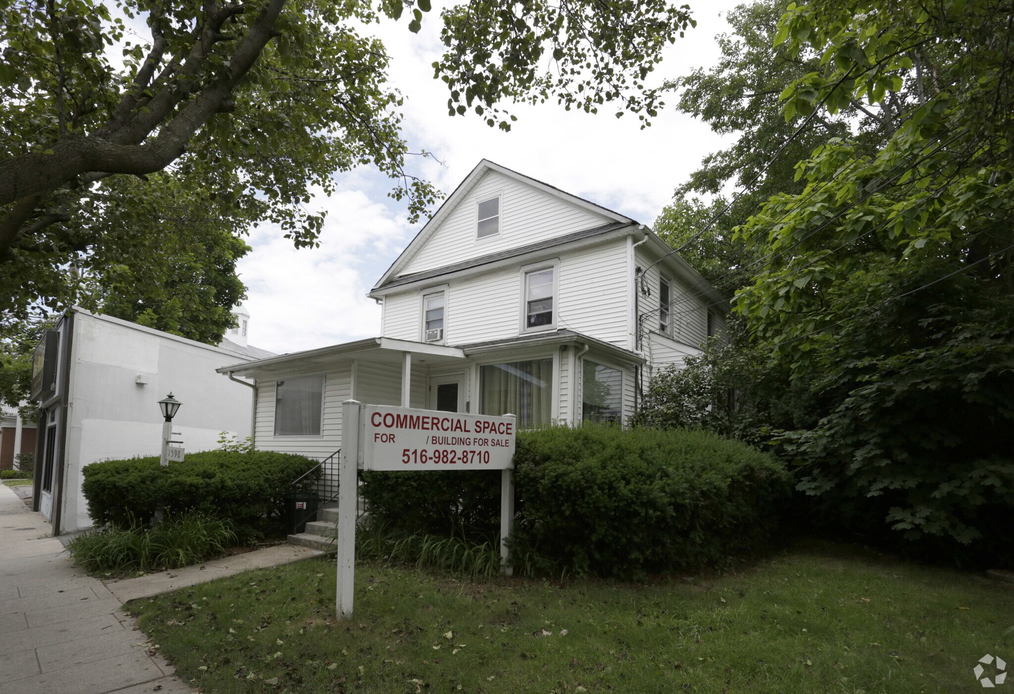 1598 New York Ave, Huntington Station, NY for Sale
