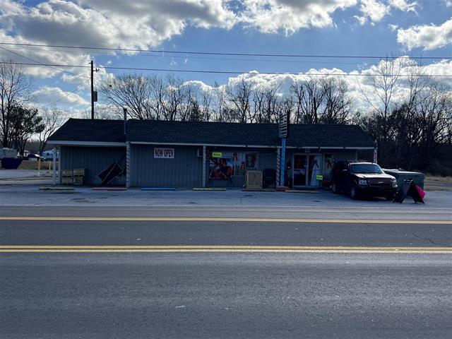 561-563 McLean Ave, Hopkinsville, KY for Sale