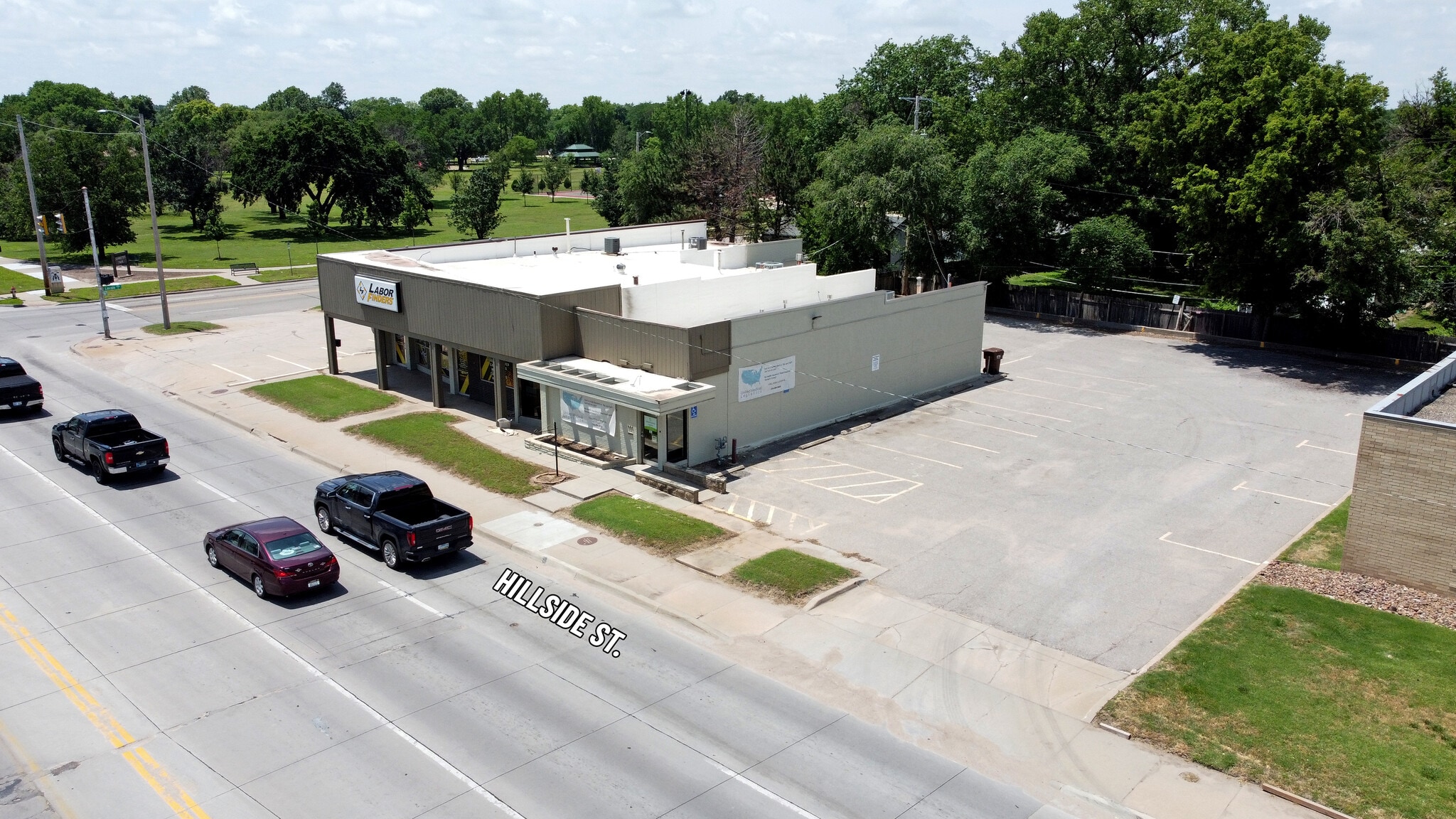 841-849 S Hillside St, Wichita, KS for Rent