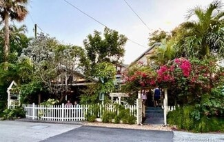 Jensen Beach, FL Retail - 3220 and 3224 NE Maple Ave