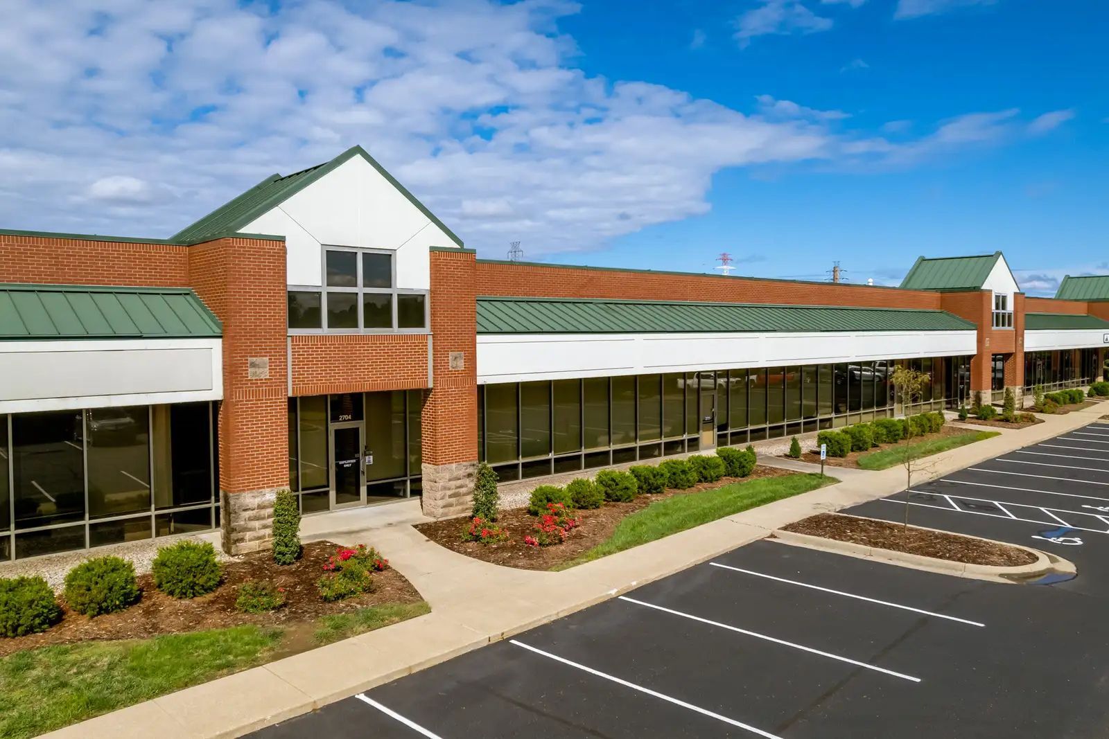 2720-2736 River Green Cir, Louisville, KY for Rent
