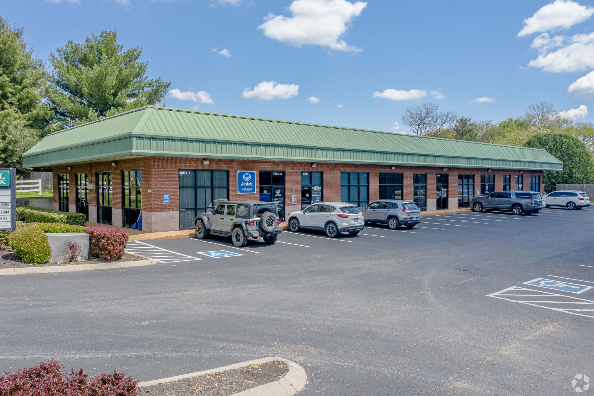 4918 Main St, Spring Hill, TN for Sale