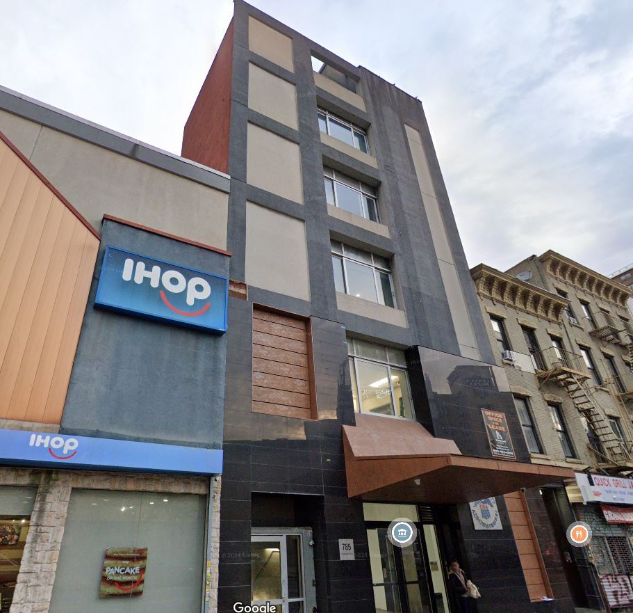 747-749 Broadway, Brooklyn, NY for Rent