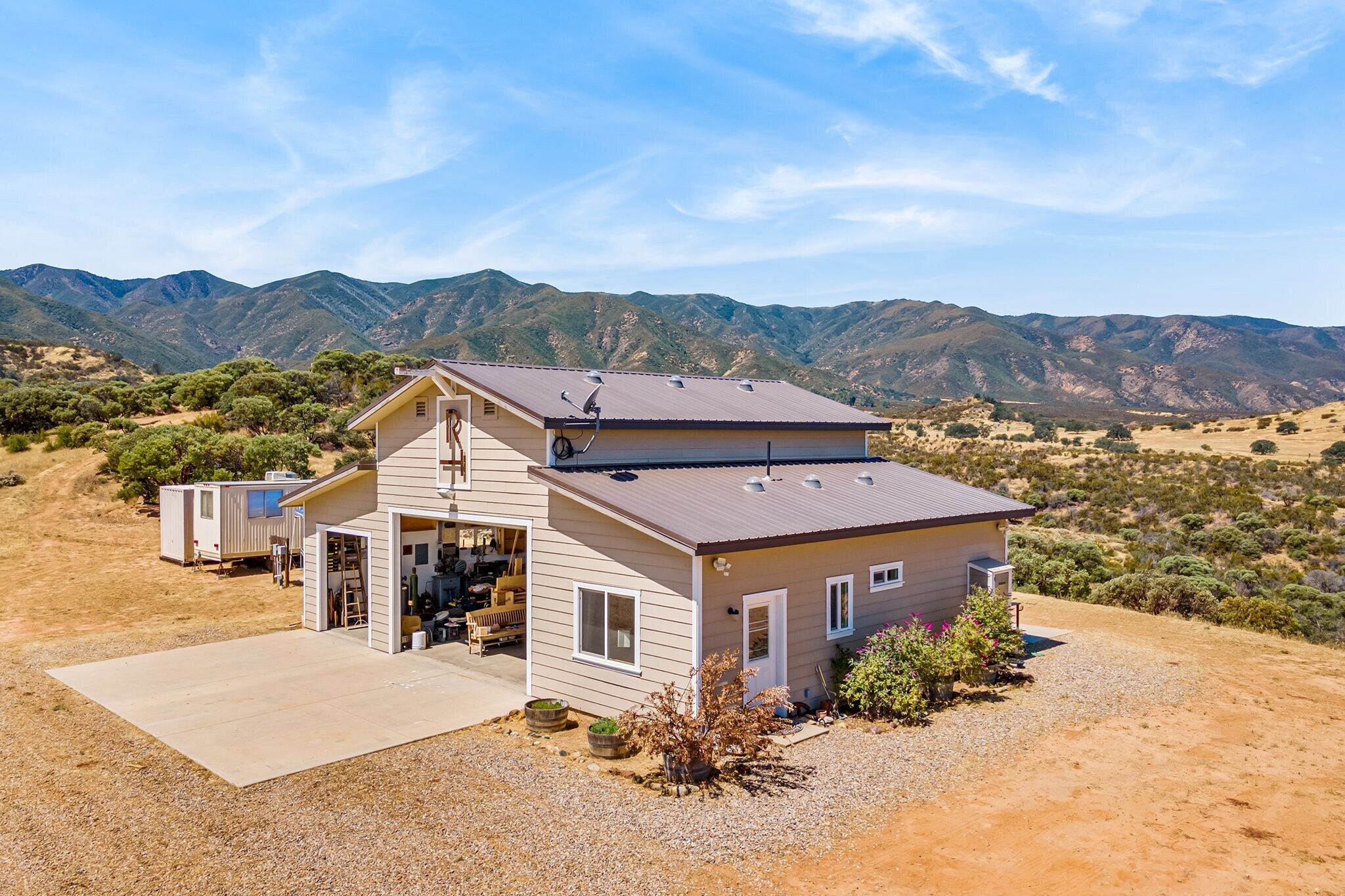 3135 Cottonwood Canyon Rd, New Cuyama, CA for Sale
