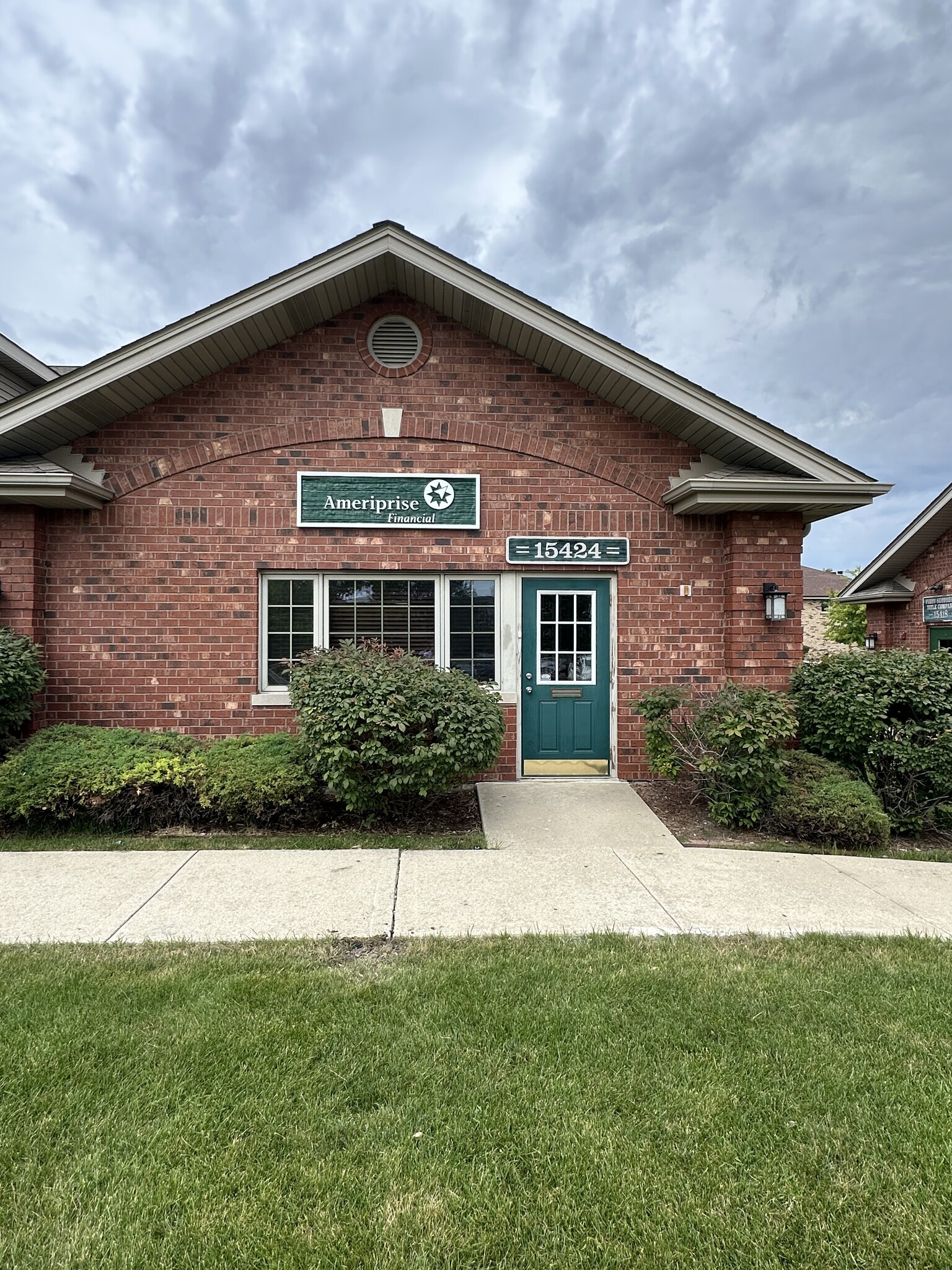 15424 S Harlem Ave, Orland Park, IL for Rent