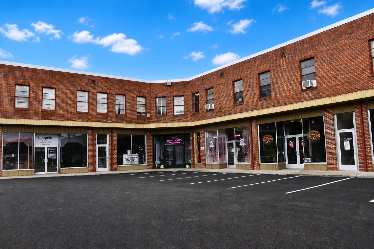 1607 Bland St, Bluefield, WV for Sale