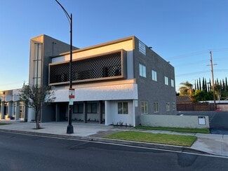 Burbank, CA Office - 4404 W Riverside Dr Burbank, CA Office - 4404 W Riverside Dr