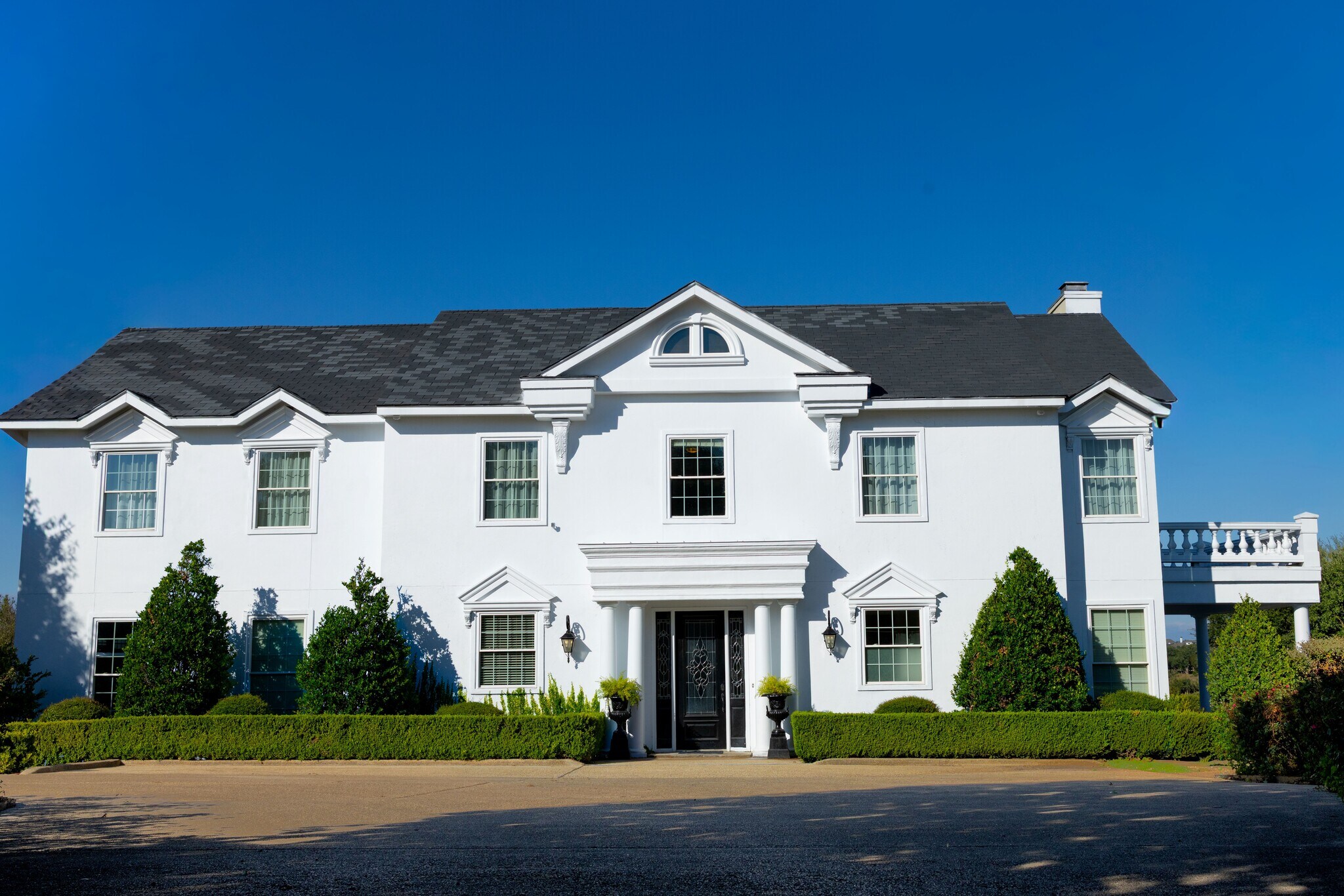 1470 S Cranes Mill Rd, New Braunfels, TX for Sale