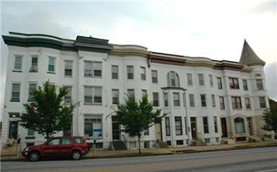 112 E 25th St, Baltimore, MD for Sale