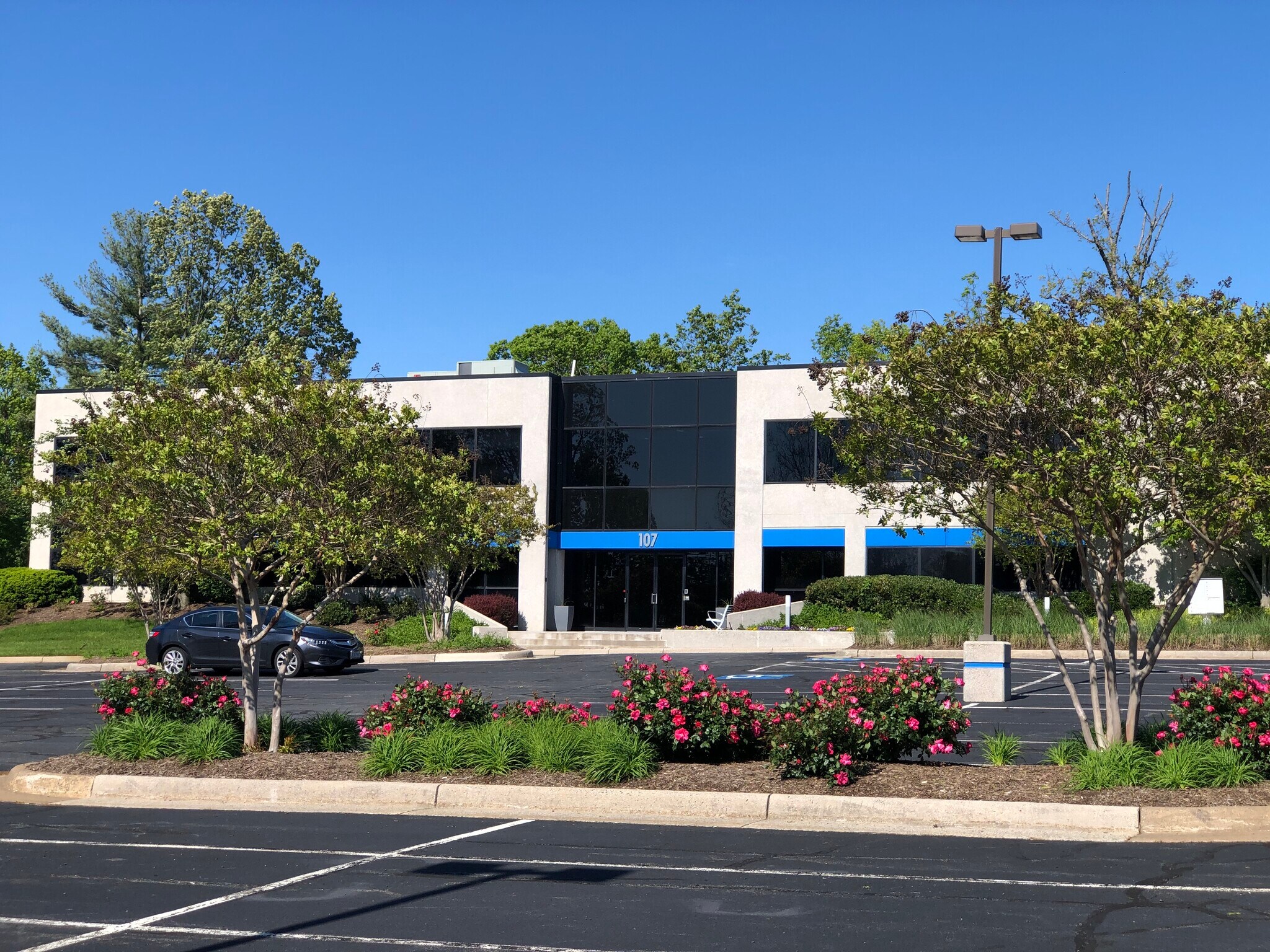 107 Carpenter Dr, Sterling, VA for Rent