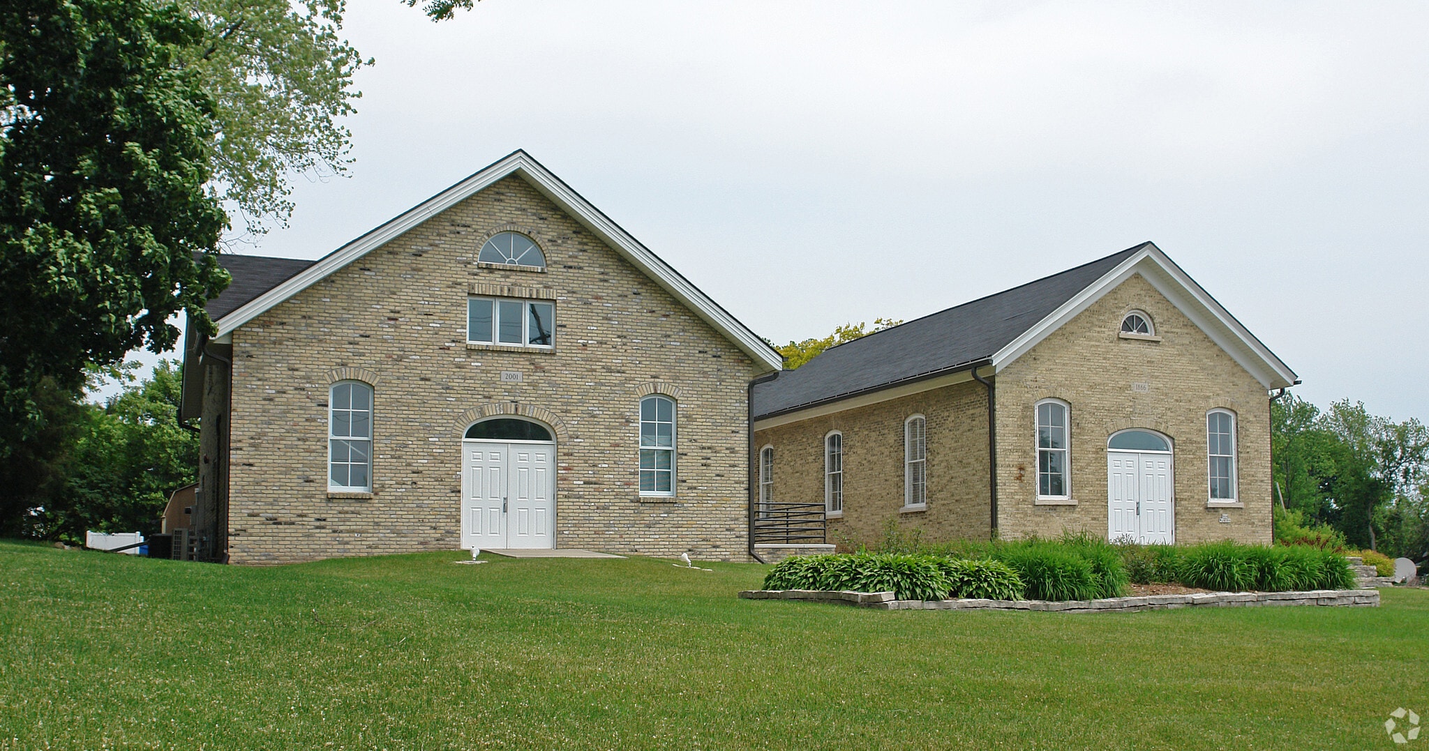 N64W24086 Main St, Sussex, WI for Sale