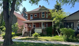 Edmonton, AB Office/Residential - 9853 90 Av NW