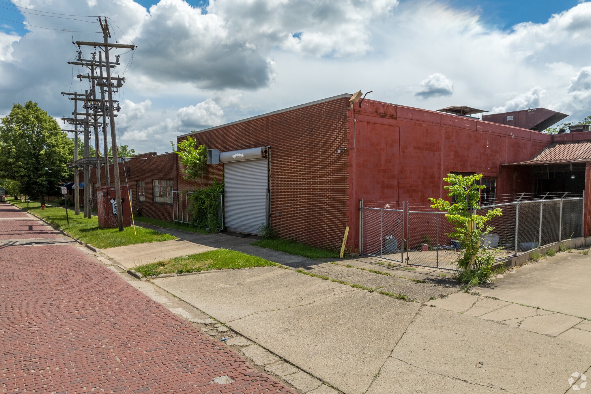 522-528 Hupp Ave, Jackson, MI for Sale