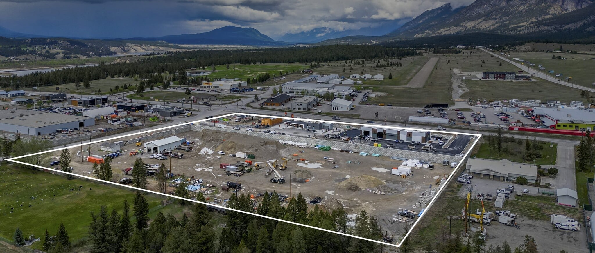 4912 Athalmer Rd, Invermere, BC for Sale