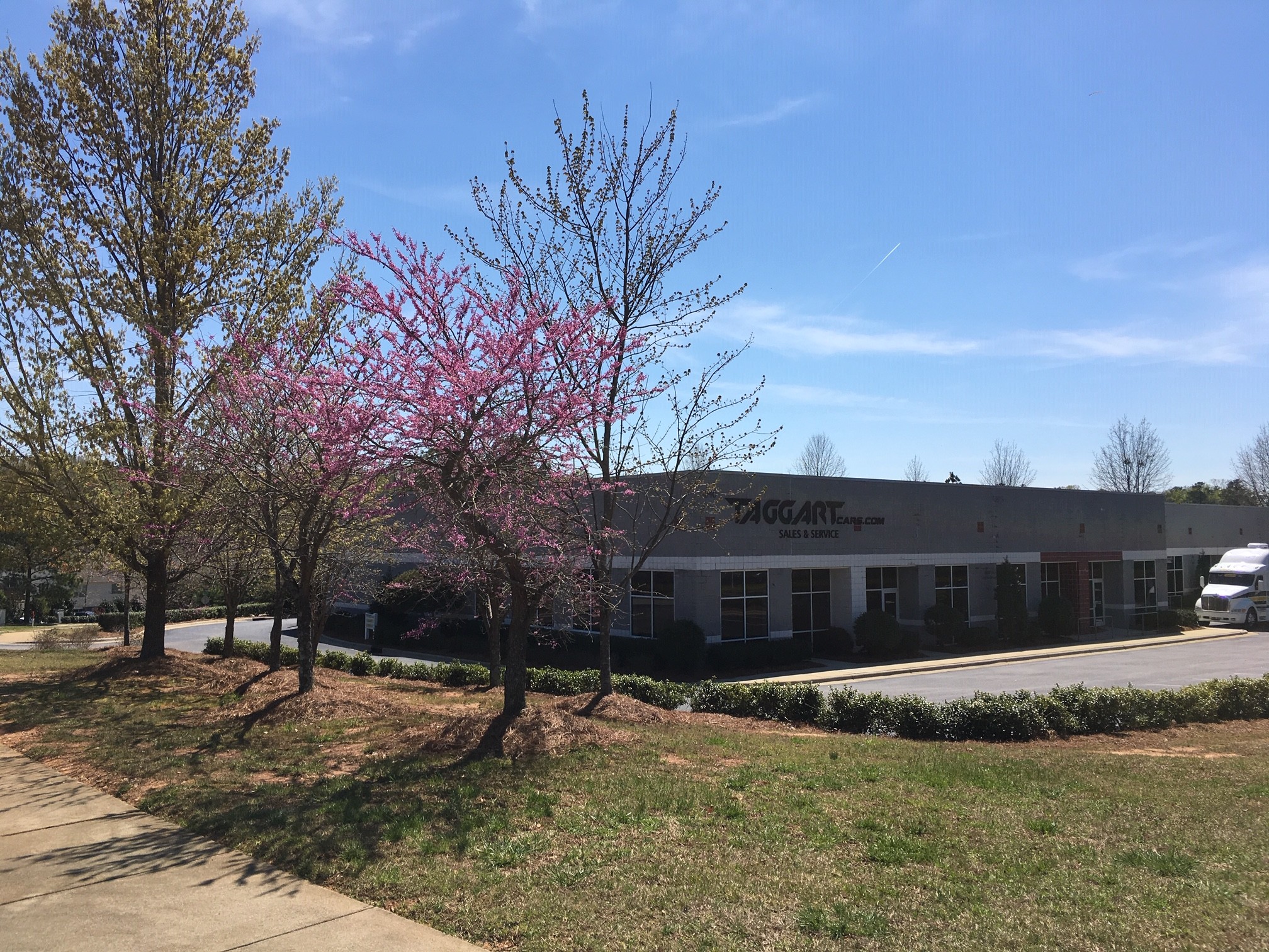 1640 NW Maynard Rd, Cary, NC for Sale