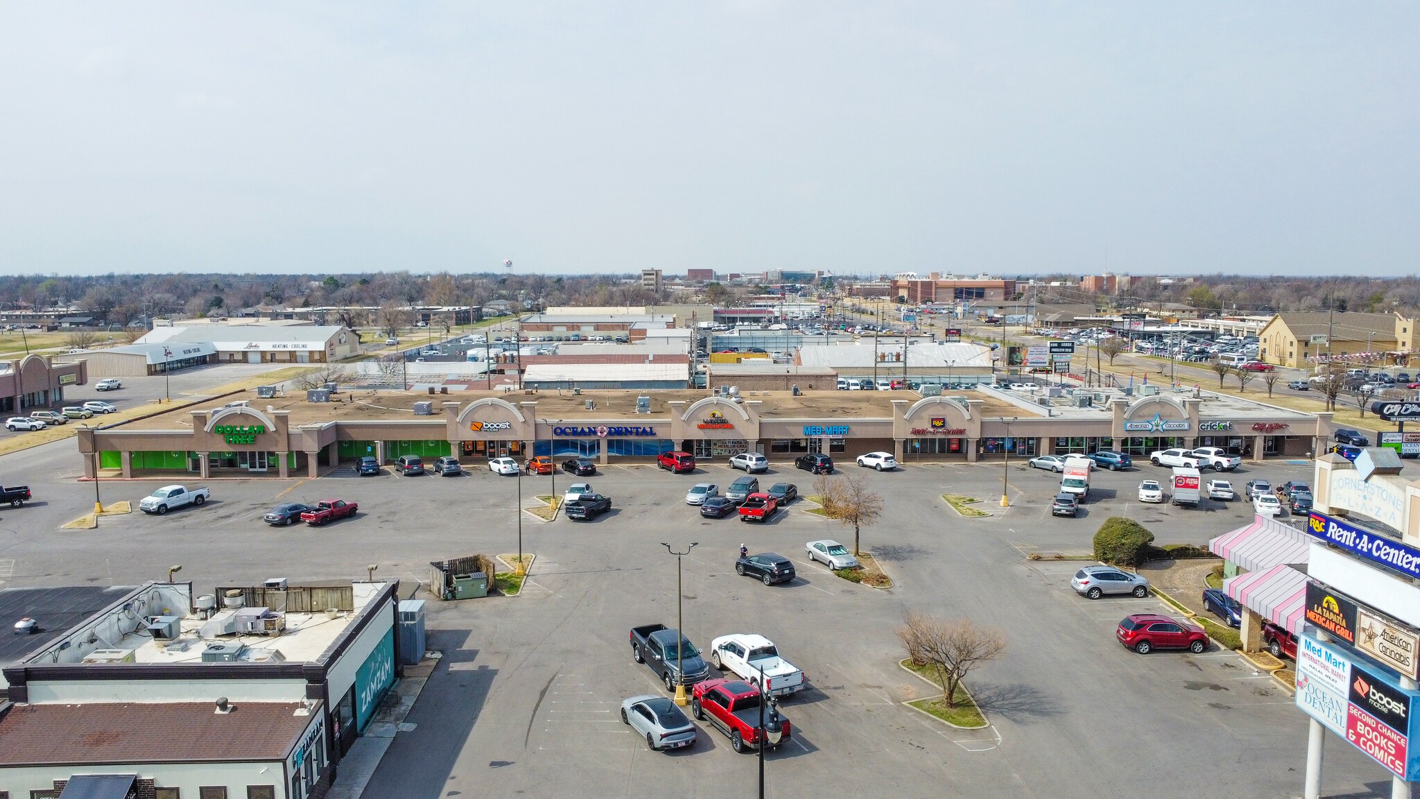 3907-3939 NW MacArthur Blvd, Oklahoma City, OK for Rent