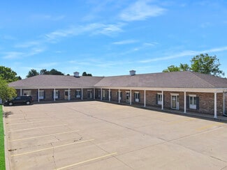 205 N Williamsburg Dr  