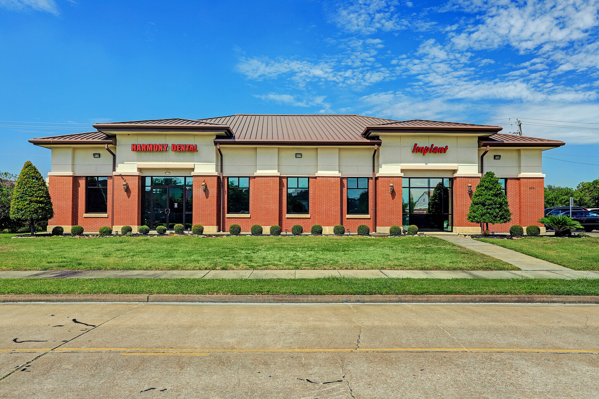 3530 Sunset Meadows Dr, Pearland, TX for Sale