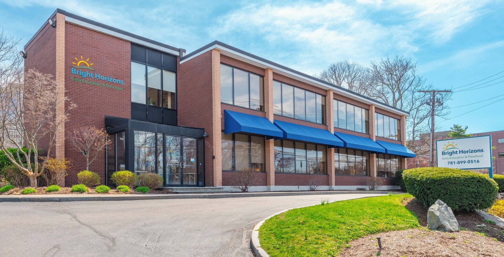176 Second Ave, Waltham, MA for Sale